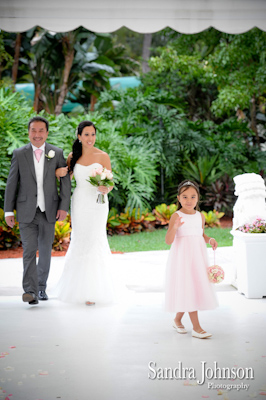 Best Orlando Wedding photographer - Sandra Johnson (SJFoto.com)